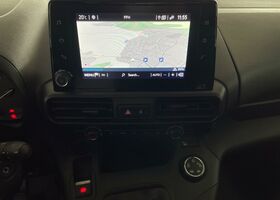 Тойота Proace Verso 2021 в Европе на Automoto.ua Белый Тойота Proace Verso, объемом двигателя 1.5 л и пробегом 112 тыс. км за 10990 $, фото 11 на Automoto.ua