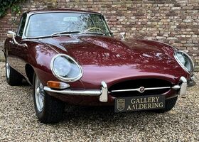 Червоний Ягуар E-Type, об'ємом двигуна 0 л та пробігом 30 тис. км за 158197 $, фото 15 на Automoto.ua