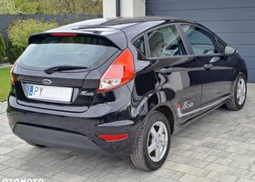 Форд Фиеста, объемом двигателя 1.24 л и пробегом 122 тыс. км за 6026 $, фото 3 на Automoto.ua