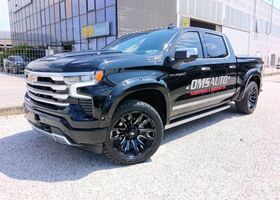 Шевроле Сильверадо 2024 в Европе на Automoto.ua Черный Шевроле Сильверадо, объемом двигателя 6.16 л и пробегом 30 тыс. км за 93702 $, фото 3 на Automoto.ua