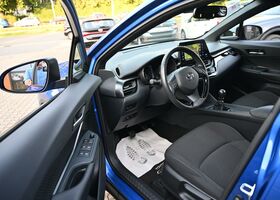 Тойота C-HR 2019 у Європі на Automoto.ua Тойота C-HR, об'ємом двигуна 1.2 л та пробігом 40 тис. км за 14889 $, фото 13 на Automoto.ua