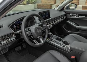 Интерьер авто Honda Civic 2022