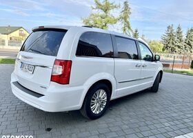 Крайслер Town & Country, об'ємом двигуна 3.61 л та пробігом 134 тис. км за 14363 $, фото 11 на Automoto.ua