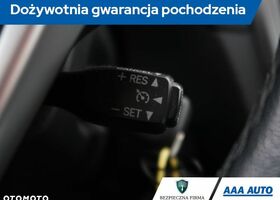 Тойота Авенсіс, об'ємом двигуна 1.8 л та пробігом 159 тис. км за 9935 $, фото 21 на Automoto.ua