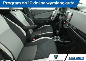 Тойота Ярис, объемом двигателя 1.33 л и пробегом 78 тыс. км за 11879 $, фото 7 на Automoto.ua