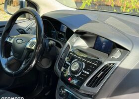 Форд Фокус, объемом двигателя 2 л и пробегом 210 тыс. км за 4255 $, фото 6 на Automoto.ua