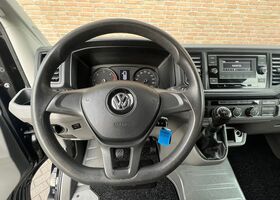 Фольксваген Крафтер 2021 в Европе на Automoto.ua Черный Фольксваген Крафтер, объемом двигателя 1.97 л и пробегом 51 тыс. км за 39894 $, фото 4 на Automoto.ua