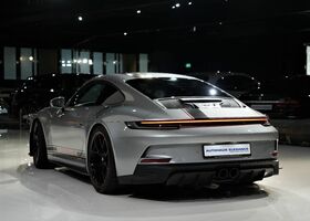 Сірий Порше 992, об'ємом двигуна 4 л та пробігом 12 тис. км за 214109 $, фото 3 на Automoto.ua