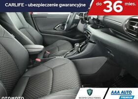 Тойота Яріс, об'ємом двигуна 1.49 л та пробігом 42 тис. км за 21166 $, фото 7 на Automoto.ua