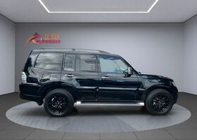 Міцубісі Паджеро 2016 у Європі на Automoto.ua Чорний Міцубісі Паджеро, об'ємом двигуна 3.2 л та пробігом 175 тис. км за 29117 $, фото 5 на Automoto.ua