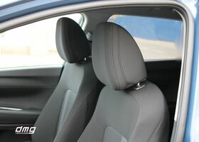 Хендай и20 2025 в Европе на Automoto.ua Синий Хендай и20, объемом двигателя 1 л и пробегом 980 тыс. км за 24350 $, фото 19 на Automoto.ua