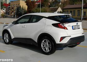 Тойота C-HR, об'ємом двигуна 1.8 л та пробігом 165 тис. км за 18118 $, фото 5 на Automoto.ua