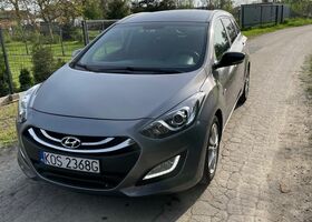 Хендай i30, об'ємом двигуна 1.58 л та пробігом 144 тис. км за 7322 $, фото 26 на Automoto.ua