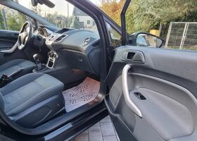 Форд Фієста, об'ємом двигуна 1.24 л та пробігом 255 тис. км за 3434 $, фото 7 на Automoto.ua