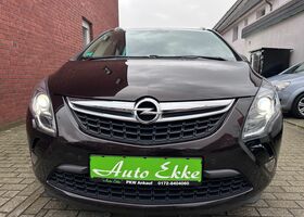 Коричневий Опель Zafira Tourer, об'ємом двигуна 1.96 л та пробігом 114 тис. км за 13767 $, фото 1 на Automoto.ua