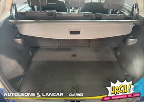 Тойота Версо 2016 в Европе на Automoto.ua Синий Тойота Версо, объемом двигателя 1.6 л и пробегом 177 тыс. км за 11558 $, фото 8 на Automoto.ua