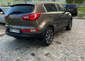 Кіа Sportage, об'ємом двигуна 1.59 л та пробігом 208 тис. км за 8315 $, фото 5 на Automoto.ua