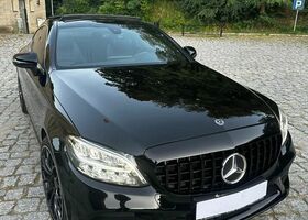 Мерседес Ц-Клас 2019 у Європі на Automoto.ua Чорний Мерседес Ц-Клас, об'ємом двигуна 1 л та пробігом 112 тис. км за 29516 $, фото 9 на Automoto.ua