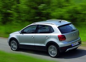 Фольксваген Поло, Хэтчбек 2009 - н.в. Cross V 1,4 5-dr MT (85 Hp)