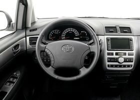 Toyota Avensis Verso null на тест-драйві, фото 15