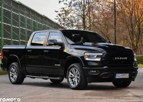 Чорний Додж RAM, об'ємом двигуна 5.65 л та пробігом 42 тис. км за 58621 $, фото 1 на Automoto.ua