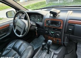 Джип Grand Cherokee, об'ємом двигуна 3.96 л та пробігом 277 тис. км за 2981 $, фото 6 на Automoto.ua