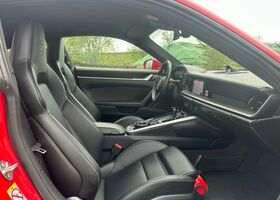Червоний Порше 911, об'ємом двигуна 2.98 л та пробігом 97 тис. км за 137920 $, фото 17 на Automoto.ua
