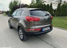 Кіа Sportage, об'ємом двигуна 1.59 л та пробігом 173 тис. км за 10778 $, фото 3 на Automoto.ua