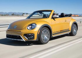 Volkswagen Beetle 2017 на тест-драйве, фото 2