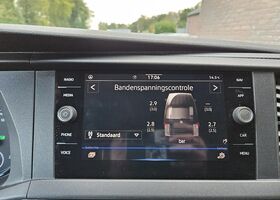 Фольксваген T6.1 Transporter 2020 у Європі на Automoto.ua Синій Фольксваген T6.1 Transporter, об'ємом двигуна 1.97 л та пробігом 147 тис. км за 42319 $, фото 12 на Automoto.ua