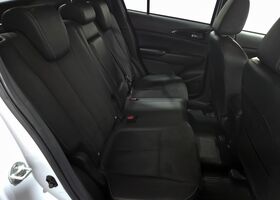 Міцубісі Eclipse Cross 2022 у Європі на Automoto.ua Білий Міцубісі Eclipse Cross, об'ємом двигуна 2.36 л та пробігом 62 тис. км за 25195 $, фото 7 на Automoto.ua
