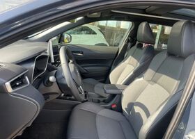 Тойота Corolla Cross 2025 в Европе на Automoto.ua Белый Тойота Corolla Cross, объемом двигателя 1.8 л и пробегом 0 тыс. км за 39044 $, фото 14 на Automoto.ua