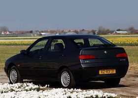 Альфа Ромео 146, Хэтчбек 1995 - 2001 Alfa  2.0 16V T.S.