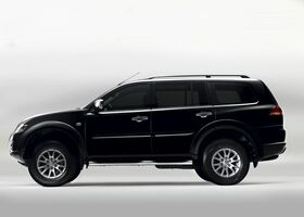 Міцубісі Паджеро Спорт, Позашляховик / Кросовер 2008 - н.в. 3.0i V6 (220Hp)