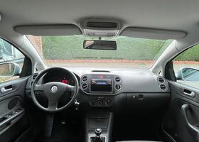 Фольксваген Golf Plus 2007 у Європі на Automoto.ua Сірий Фольксваген Golf Plus, об'ємом двигуна 1.39 л та пробігом 95 тис. км за 5825 $, фото 2 на Automoto.ua