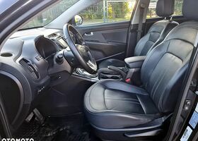 Киа Sportage, объемом двигателя 2 л и пробегом 183 тыс. км за 9590 $, фото 9 на Automoto.ua