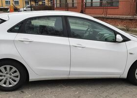 Хендай i30, об'ємом двигуна 1.58 л та пробігом 282 тис. км за 5832 $, фото 1 на Automoto.ua