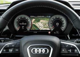 Приладова панель нової Audi A3 2022