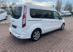 Белый Форд Grand Tourneo, объемом двигателя 1.5 л и пробегом 201 тыс. км за 12050 $, фото 5 на Automoto.ua