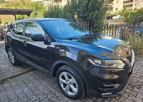 Ниссан Кашкай 2018 в Европе на Automoto.ua Черный Ниссан Кашкай, объемом двигателя 1.46 л и пробегом 99 тыс. км за 14499 $, фото 1 на Automoto.ua