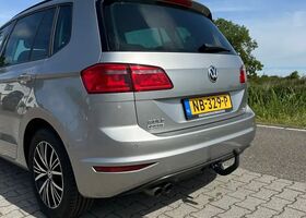 Фольксваген Гольф Спортсван 2016 у Європі на Automoto.ua Сірий Фольксваген Гольф Спортсван, об'ємом двигуна 1.4 л та пробігом 142 тис. км за 14509 $, фото 6 на Automoto.ua