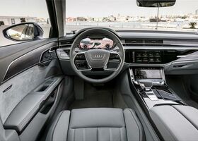 Люксовый салон новой Audi A8 2021