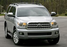 Toyota Sequoia 2016 на тест-драйве, фото 3