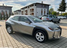 Лексус UX, объемом двигателя 1.99 л и пробегом 89 тыс. км за 22678 $, фото 9 на Automoto.ua