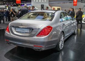 Mercedes-Benz S 600 2015 на тест-драйве, фото 8