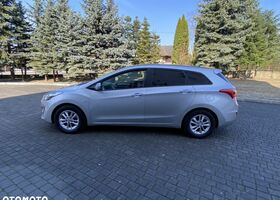 Хендай i30, об'ємом двигуна 1.4 л та пробігом 161 тис. км за 5810 $, фото 7 на Automoto.ua