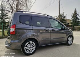 Форд Tourneo Courier, объемом двигателя 1 л и пробегом 160 тыс. км за 7127 $, фото 6 на Automoto.ua