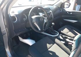 Ніссан Навара 2017 у Європі на Automoto.ua Сірий Ніссан Навара, об'ємом двигуна 2.3 л та пробігом 161 тис. км за 27458 $, фото 9 на Automoto.ua