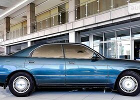 Тойота Краун, Седан 1995 - 1999 Majesta 4.0 i 32V MT (280 Hp)