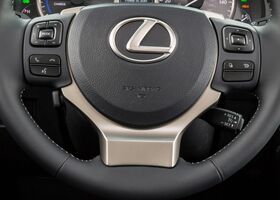 Lexus NX 2016 на тест-драйве, фото 13